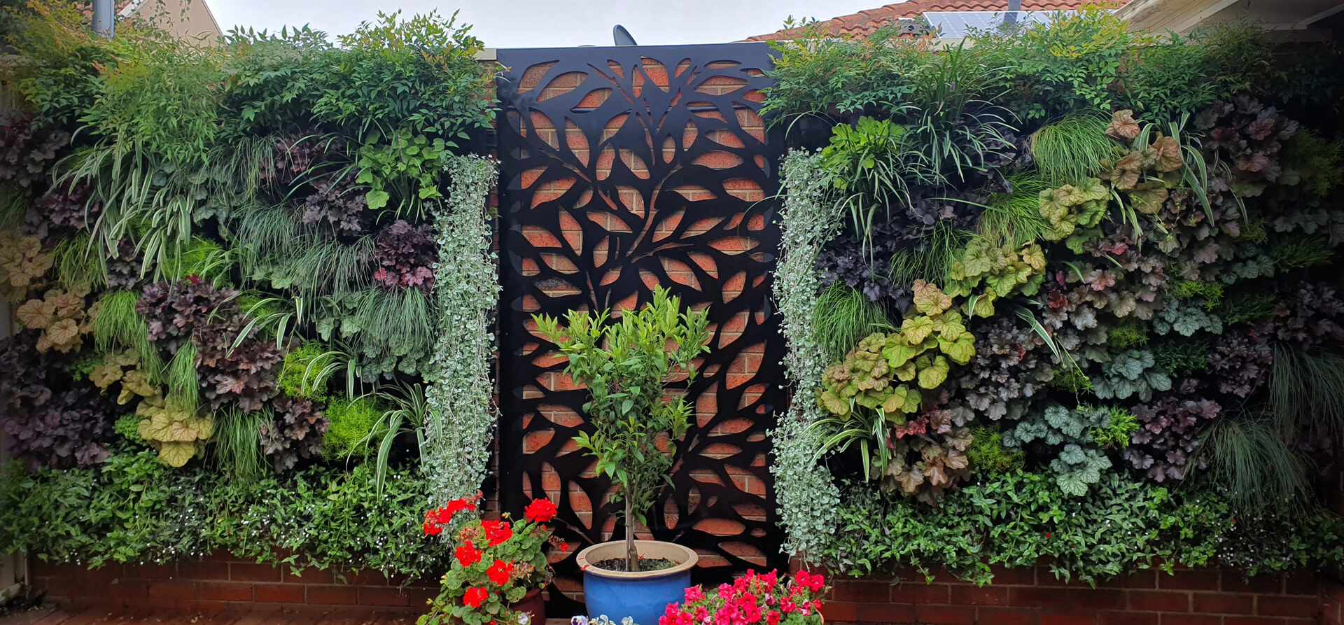 garden metal screens